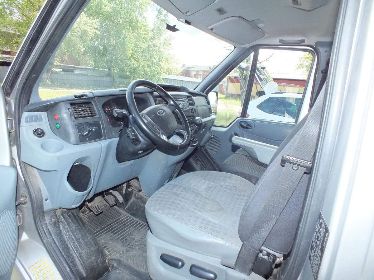 FORD FT 350 FURGON BLASZAK - Gesloten bestelwagen: afbeelding 5 FORD FT 350 FURGON BLASZAK - Gesloten bestelwagen: afbeelding 5