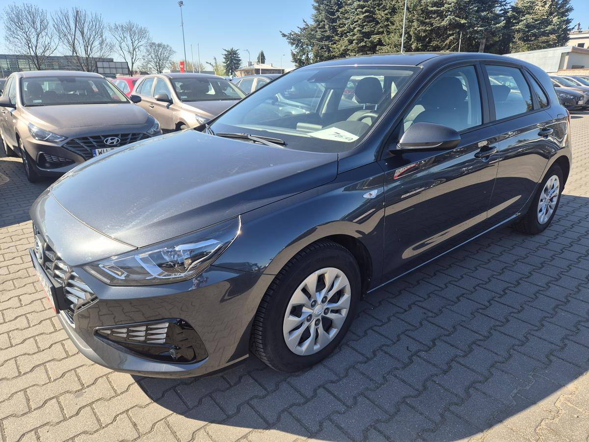 HYUNDAI I30 HATCHBACK - Hatchback: afbeelding 2 HYUNDAI I30 HATCHBACK - Hatchback: afbeelding 2