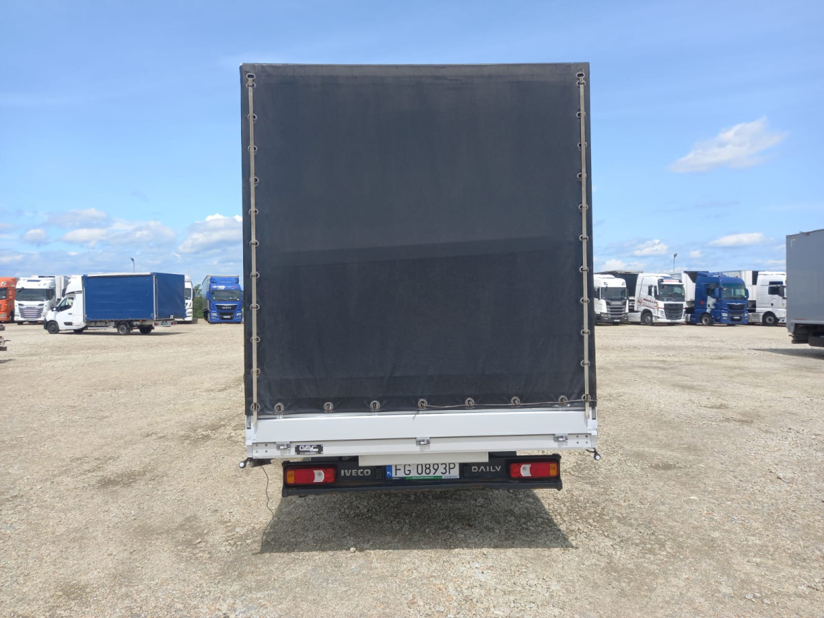 IVECO 35S18 PLANDEKA - Schuifzeilen bestelwagen: afbeelding 5 IVECO 35S18 PLANDEKA - Schuifzeilen bestelwagen: afbeelding 5