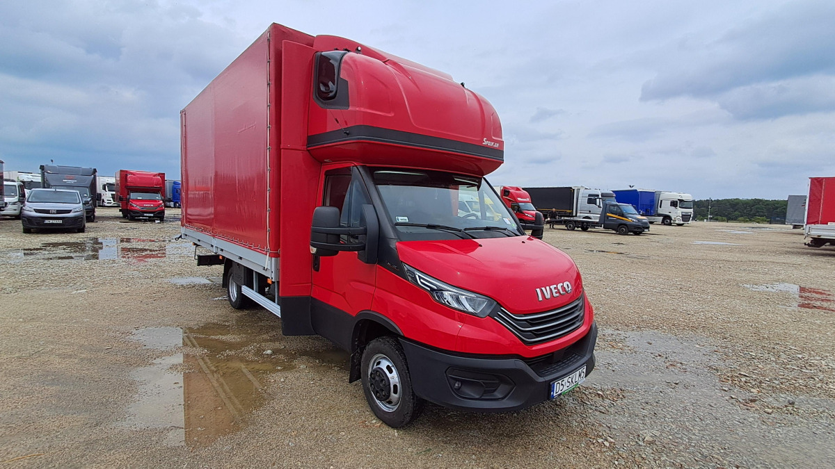 IVECO 50C18 PLANDEKA - Schuifzeilen bestelwagen: afbeelding 1 IVECO 50C18 PLANDEKA - Schuifzeilen bestelwagen: afbeelding 1