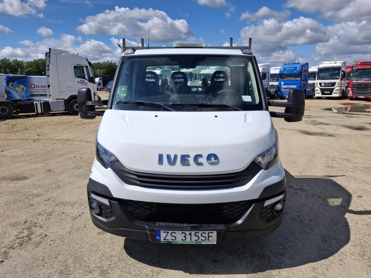 IVECO DAILY DOKA - Bestelwagen met dubbele cabine: afbeelding 3 IVECO DAILY DOKA - Bestelwagen met dubbele cabine: afbeelding 3