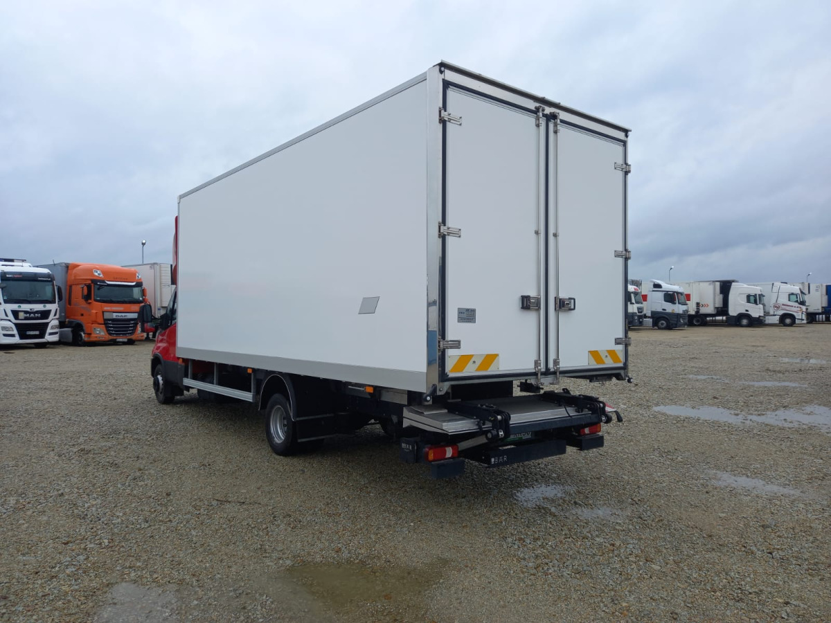 IVECO DAILY KONTENER Z WINDĄ - Bestelwagen gesloten laadbak: afbeelding 5 IVECO DAILY KONTENER Z WINDĄ - Bestelwagen gesloten laadbak: afbeelding 5