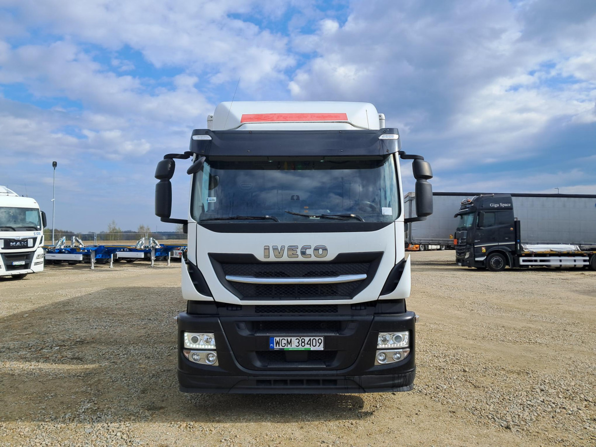 IVECO STRALIS KONTENER Z WINDĄ - Bakwagen: afbeelding 2 IVECO STRALIS KONTENER Z WINDĄ - Bakwagen: afbeelding 2