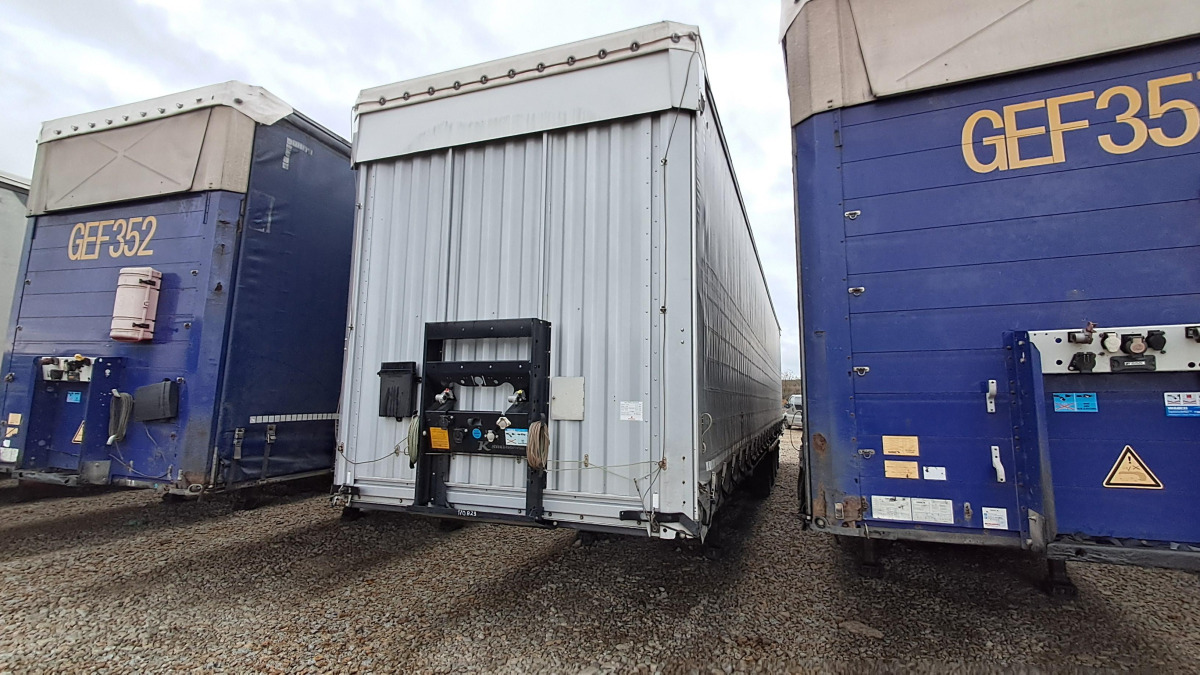 KAESSBOHRER MAXIMA KURTYNOWA - Aanhangwagen met huif: afbeelding 2 KAESSBOHRER MAXIMA KURTYNOWA - Aanhangwagen met huif: afbeelding 2