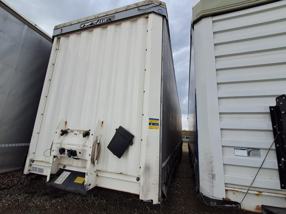 KRONE SD FIRANA - Aanhangwagen met huif: afbeelding 2 KRONE SD FIRANA - Aanhangwagen met huif: afbeelding 2
