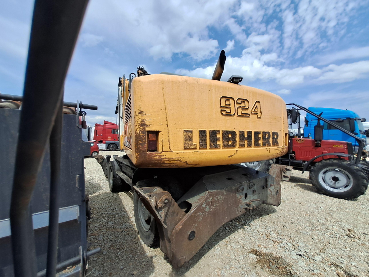 Koparka kołowa – LIEBHERR A 924 C LITRONIC – 2011 – 20 177 h – prace ziemne - Mobiele graafmachine: afbeelding 3 Koparka kołowa – LIEBHERR A 924 C LITRONIC – 2011 – 20 177 h – prace ziemne - Mobiele graafmachine: afbeelding 3