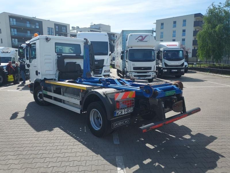 MAN TGL HAKOWIEC - Haakarmsysteem vrachtwagen: afbeelding 3 MAN TGL HAKOWIEC - Haakarmsysteem vrachtwagen: afbeelding 3