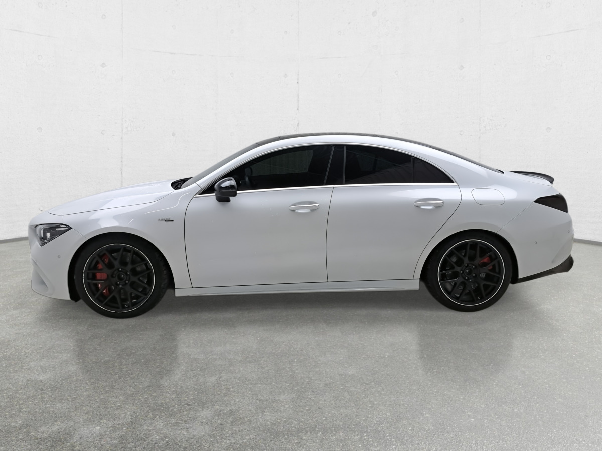 MERCEDES BENZ AMG CLA 45 SEDAN - Sedan: afbeelding 5 MERCEDES BENZ AMG CLA 45 SEDAN - Sedan: afbeelding 5