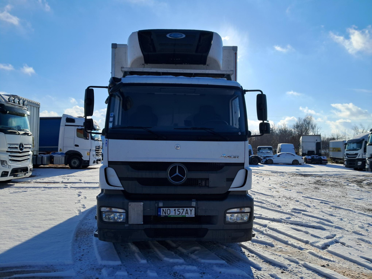 MERCEDES BENZ AXOR CHŁODNIA Z AGREGATEM - Koelwagen vrachtwagen: afbeelding 3 MERCEDES BENZ AXOR CHŁODNIA Z AGREGATEM - Koelwagen vrachtwagen: afbeelding 3