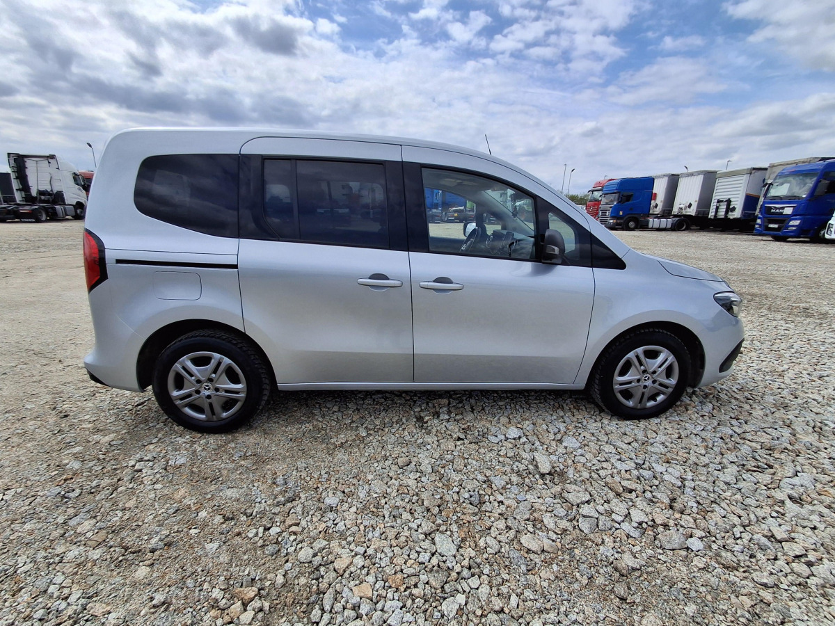 MERCEDES BENZ CITAN MINIVAN - Personenwagen: afbeelding 4 MERCEDES BENZ CITAN MINIVAN - Personenwagen: afbeelding 4