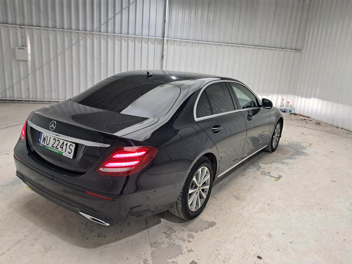 MERCEDES BENZ E 200 D SEDAN - Personenwagen: afbeelding 4 MERCEDES BENZ E 200 D SEDAN - Personenwagen: afbeelding 4