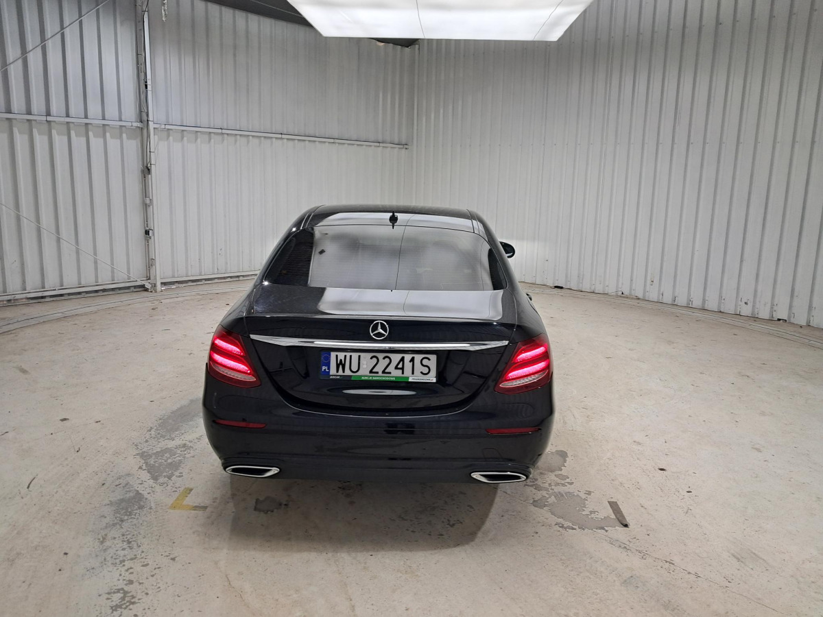 MERCEDES BENZ E 200 D SEDAN - Personenwagen: afbeelding 5 MERCEDES BENZ E 200 D SEDAN - Personenwagen: afbeelding 5