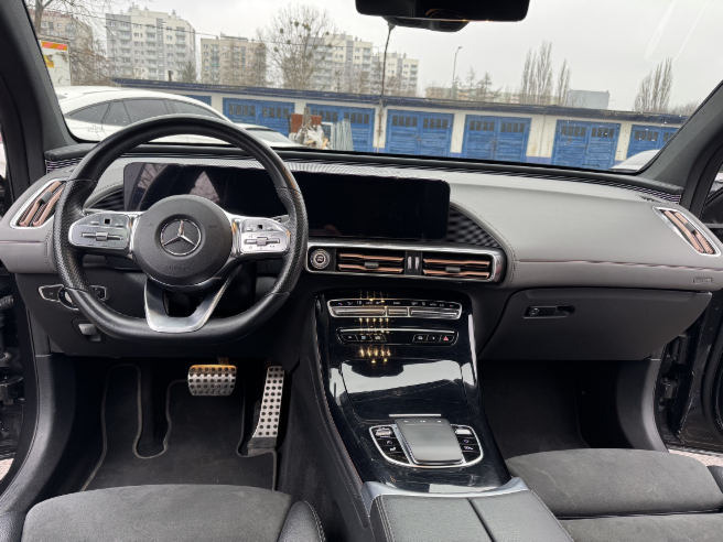 MERCEDES BENZ EQC 400 4MATIC SUV - SUV: afbeelding 5 MERCEDES BENZ EQC 400 4MATIC SUV - SUV: afbeelding 5
