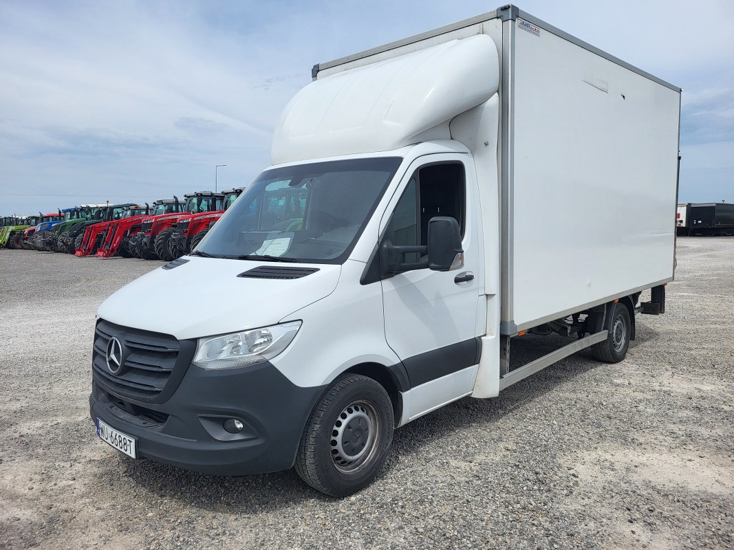 MERCEDES BENZ SPRINTER KONTENER Z WINDĄ - Bestelwagen gesloten laadbak: afbeelding 2 MERCEDES BENZ SPRINTER KONTENER Z WINDĄ - Bestelwagen gesloten laadbak: afbeelding 2