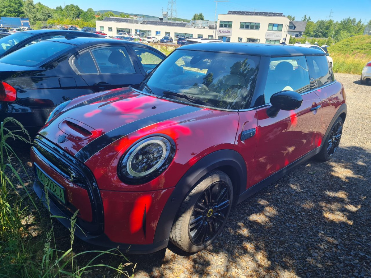 MINI Cooper SE Classic Trim HATCHBACK - Hatchback: afbeelding 2 MINI Cooper SE Classic Trim HATCHBACK - Hatchback: afbeelding 2