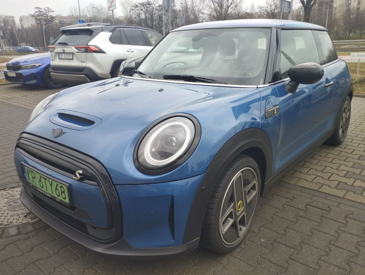 MINI Cooper SE HATCHBACK - Personenwagen: afbeelding 2 MINI Cooper SE HATCHBACK - Personenwagen: afbeelding 2