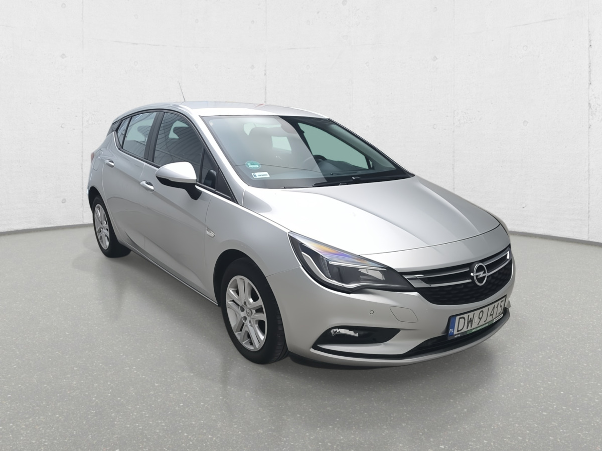 OPEL ASTRA HATCHBACK - Hatchback: afbeelding 1 OPEL ASTRA HATCHBACK - Hatchback: afbeelding 1
