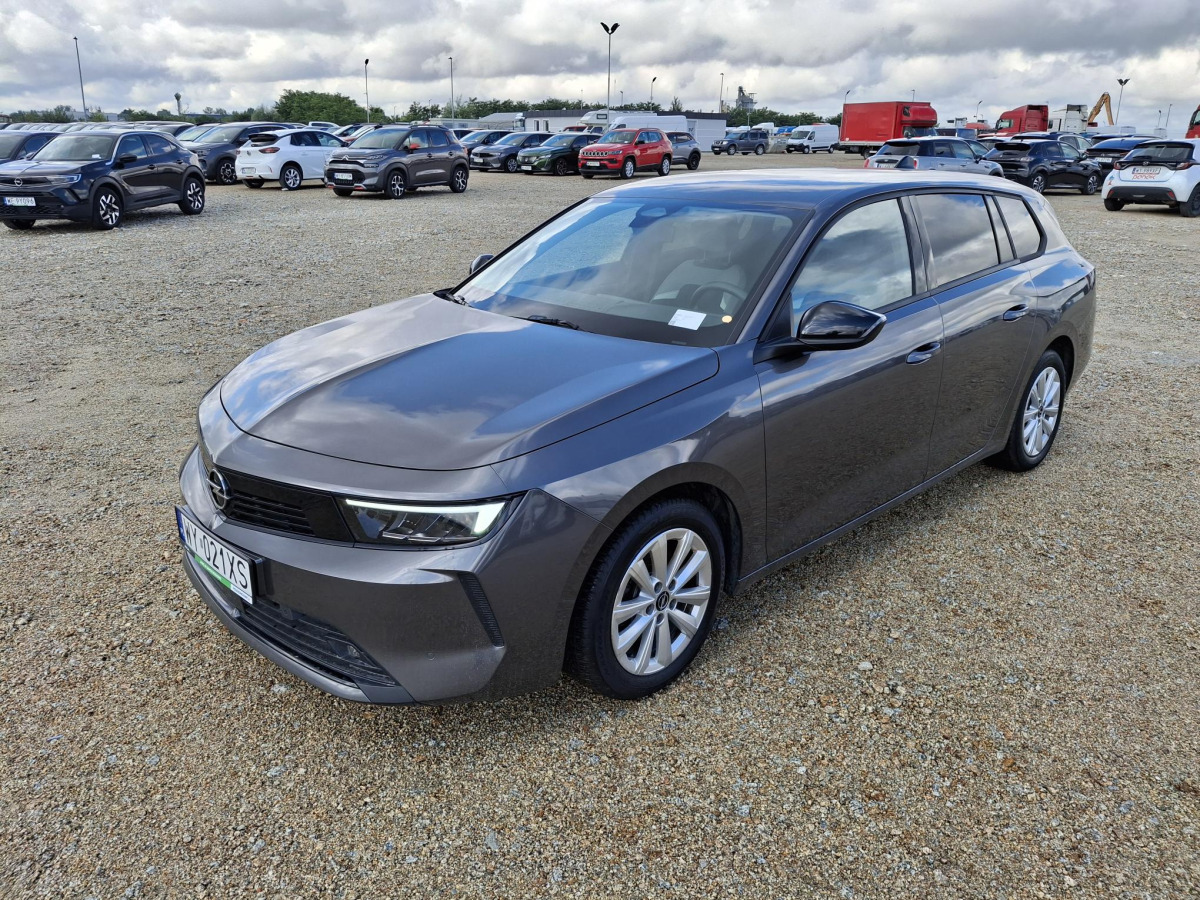 OPEL ASTRA SPORTS TOURER KOMBI - Personenwagen: afbeelding 3 OPEL ASTRA SPORTS TOURER KOMBI - Personenwagen: afbeelding 3