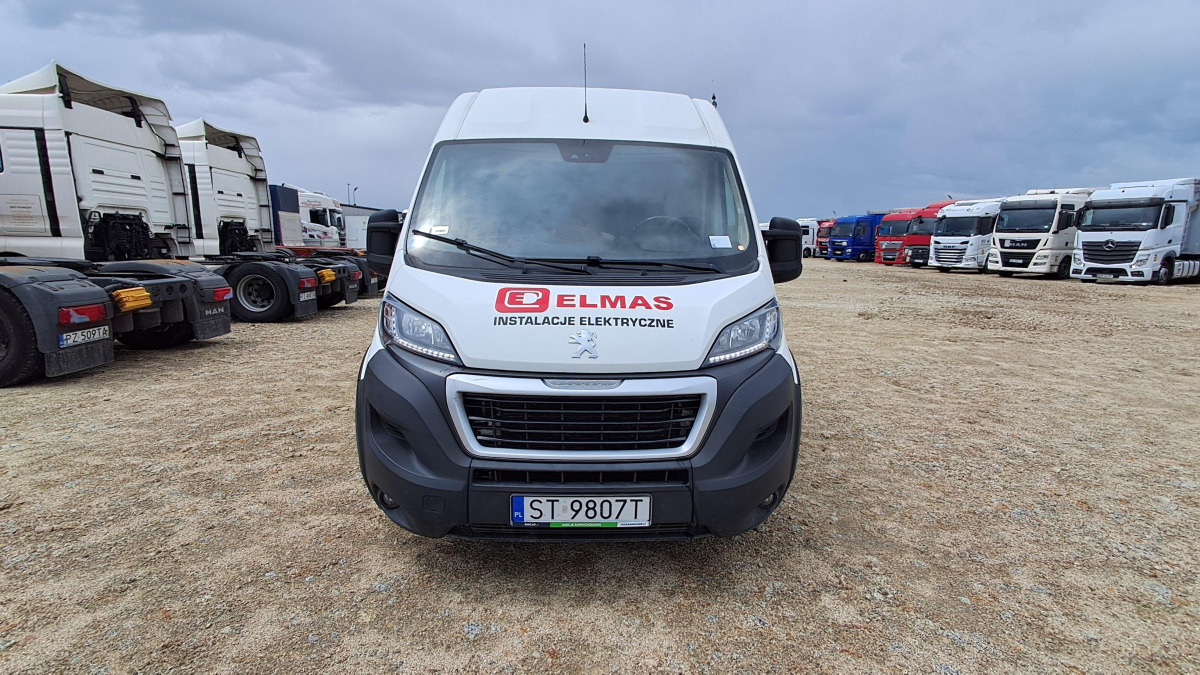 PEUGEOT BOXER BRYGADÓWKA - Bestelwagen met dubbele cabine: afbeelding 2 PEUGEOT BOXER BRYGADÓWKA - Bestelwagen met dubbele cabine: afbeelding 2