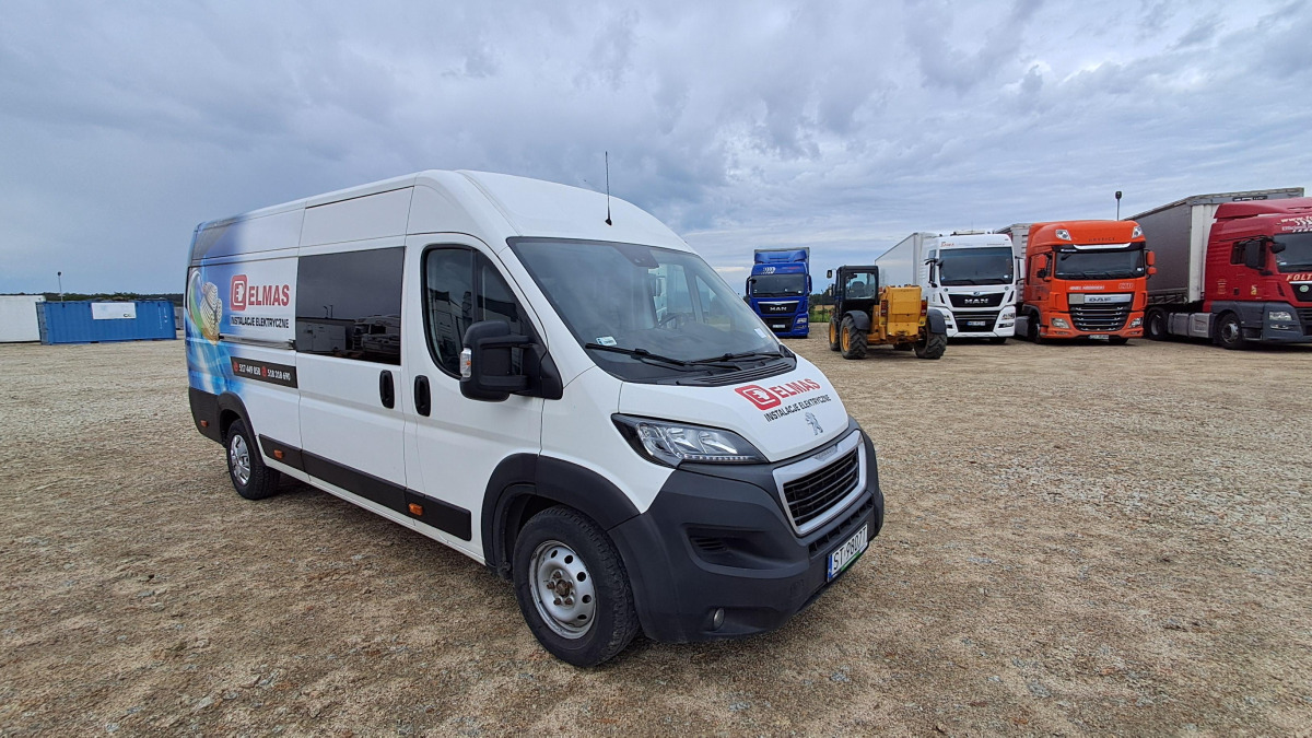 PEUGEOT BOXER BRYGADÓWKA - Bestelwagen met dubbele cabine: afbeelding 1 PEUGEOT BOXER BRYGADÓWKA - Bestelwagen met dubbele cabine: afbeelding 1