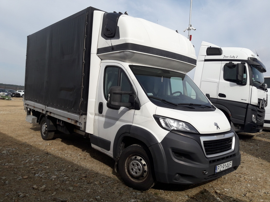 PEUGEOT BOXER PLANDEKA - Schuifzeilen bestelwagen: afbeelding 1 PEUGEOT BOXER PLANDEKA - Schuifzeilen bestelwagen: afbeelding 1