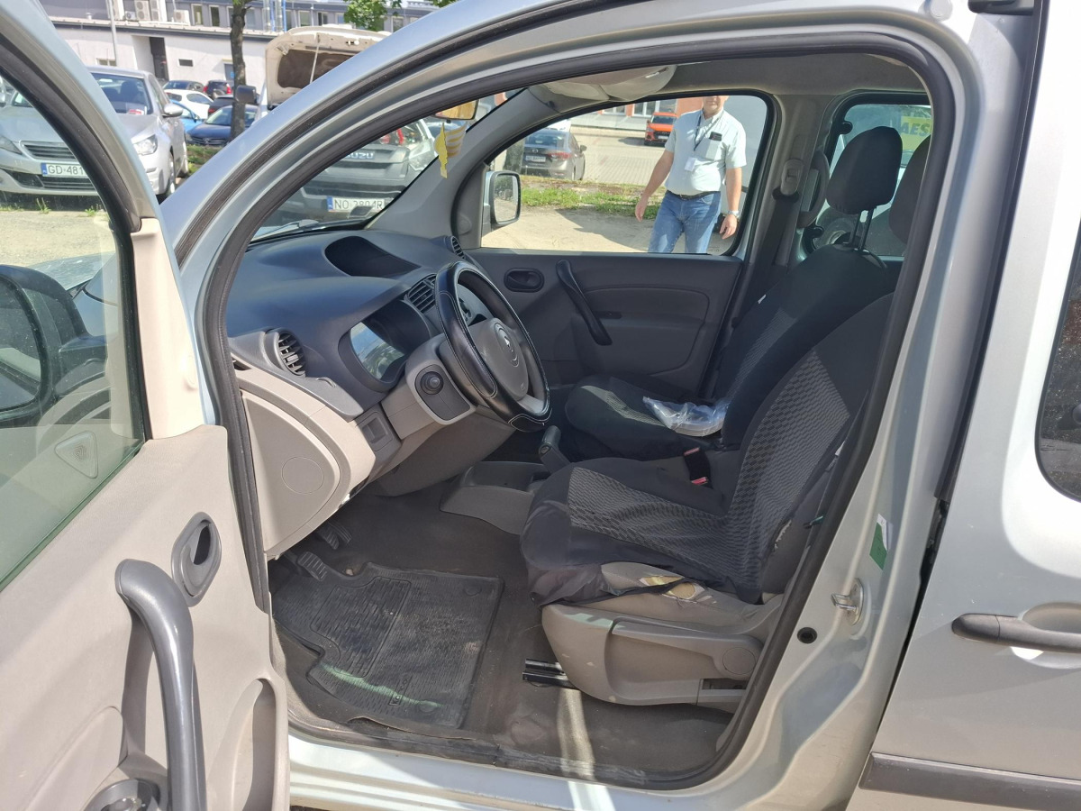 RENAULT KANGOO MINIVAN - Personenwagen: afbeelding 5 RENAULT KANGOO MINIVAN - Personenwagen: afbeelding 5