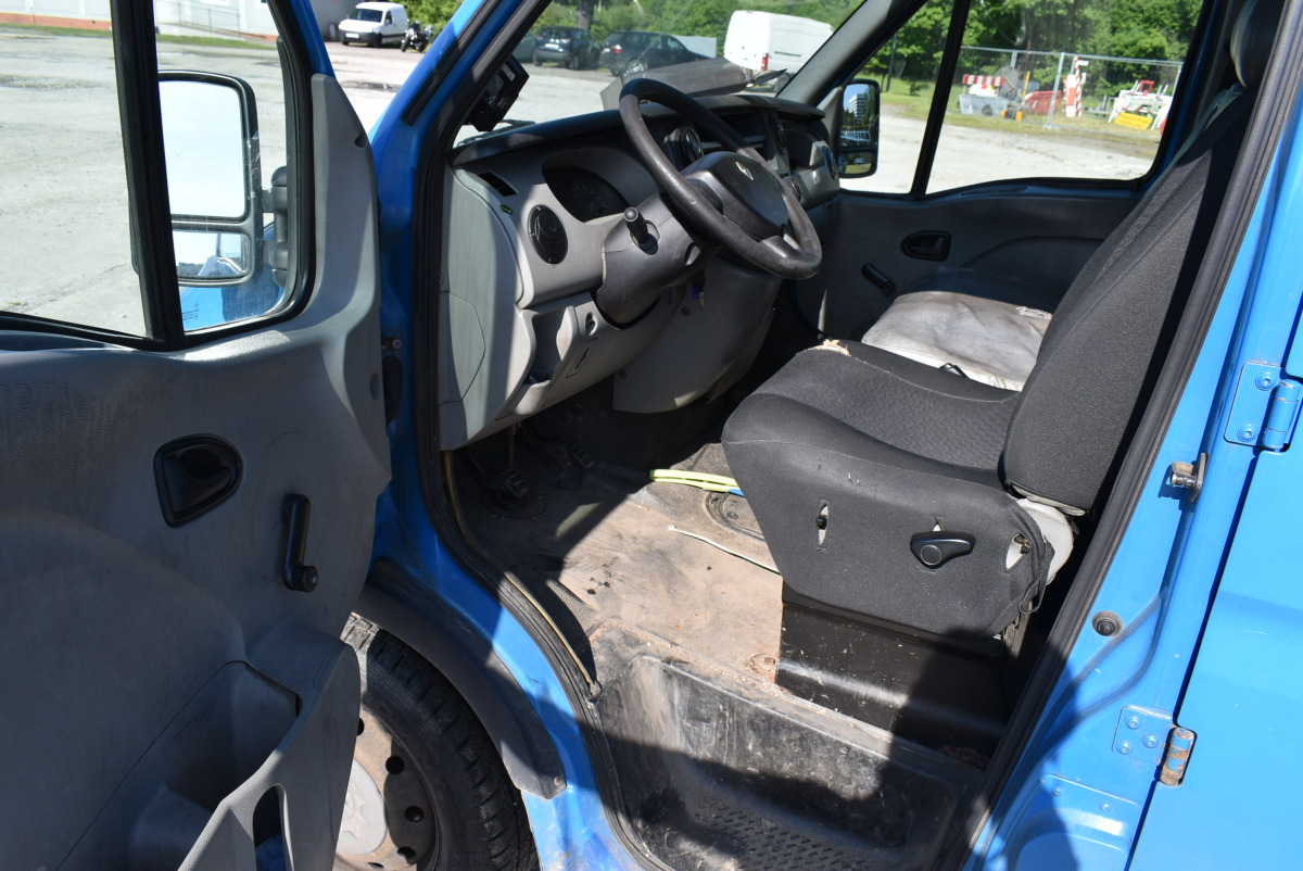 RENAULT MASTER SKRZYNIA - Bestelwagen open laadbak, Bestelwagen met dubbele cabine: afbeelding 5 RENAULT MASTER SKRZYNIA - Bestelwagen open laadbak, Bestelwagen met dubbele cabine: afbeelding 5