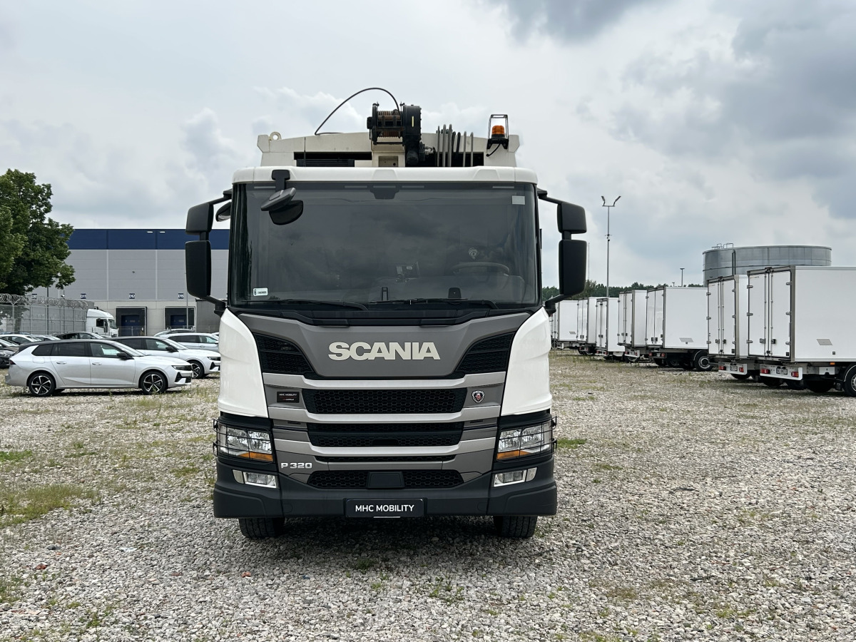 SCANIA P 320 WYWÓZ ŚMIECI - Vuilniswagen: afbeelding 2 SCANIA P 320 WYWÓZ ŚMIECI - Vuilniswagen: afbeelding 2