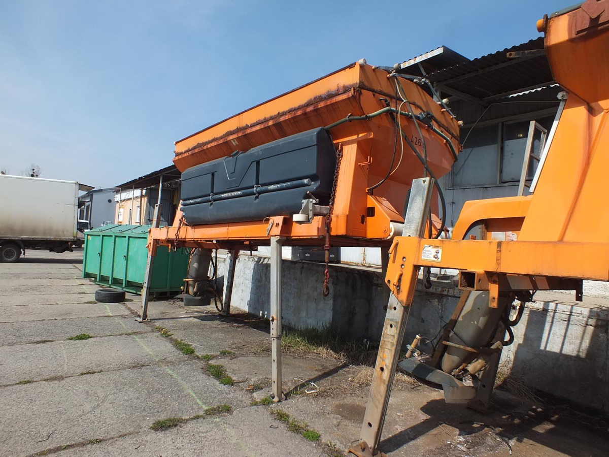 SCHMIDT STRATOS S40-36 - Zout/ Zandstrooier: afbeelding 4 SCHMIDT STRATOS S40-36 - Zout/ Zandstrooier: afbeelding 4