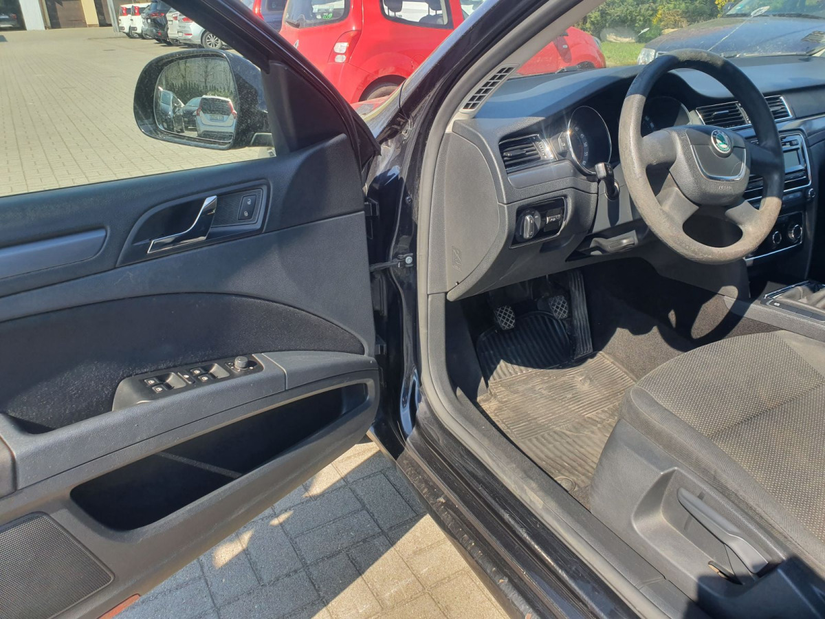SKODA SUPERB SEDAN - Sedan: afbeelding 5 SKODA SUPERB SEDAN - Sedan: afbeelding 5