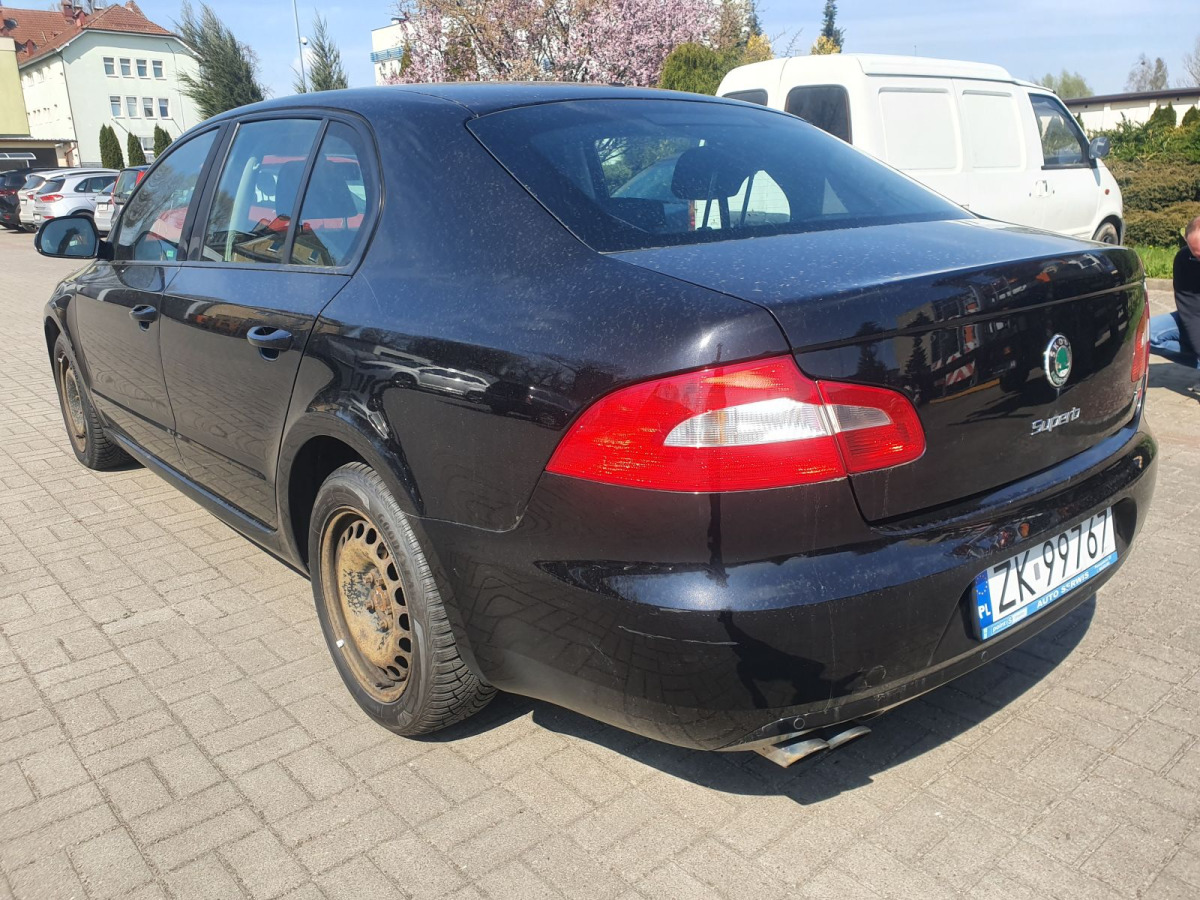 SKODA SUPERB SEDAN - Sedan: afbeelding 3 SKODA SUPERB SEDAN - Sedan: afbeelding 3