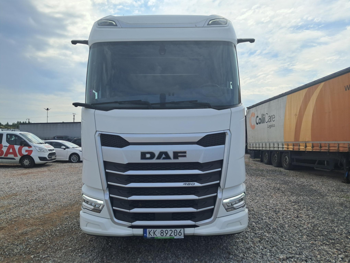 DAF XG 480 FT CIĄGNIK SIODŁOWY - Trekker: afbeelding 2 DAF XG 480 FT CIĄGNIK SIODŁOWY - Trekker: afbeelding 2