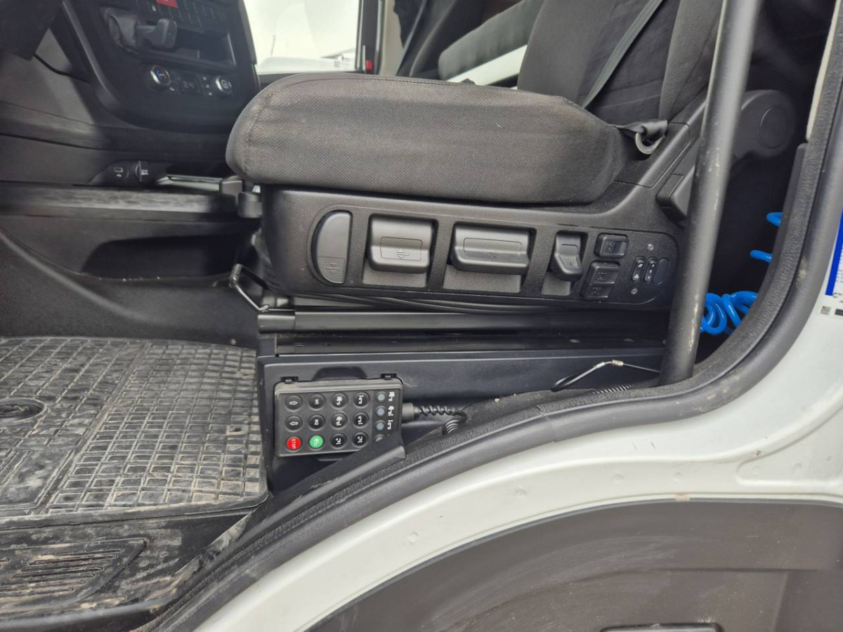 Trekker IVECO AS440ST/FP LT CIĄGNIK SIODŁOWY: afbeelding 20