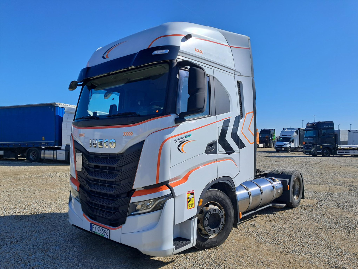 IVECO AS440ST/FP LT LNG CIĄGNIK SIODŁOWY - Trekker: afbeelding 3 IVECO AS440ST/FP LT LNG CIĄGNIK SIODŁOWY - Trekker: afbeelding 3
