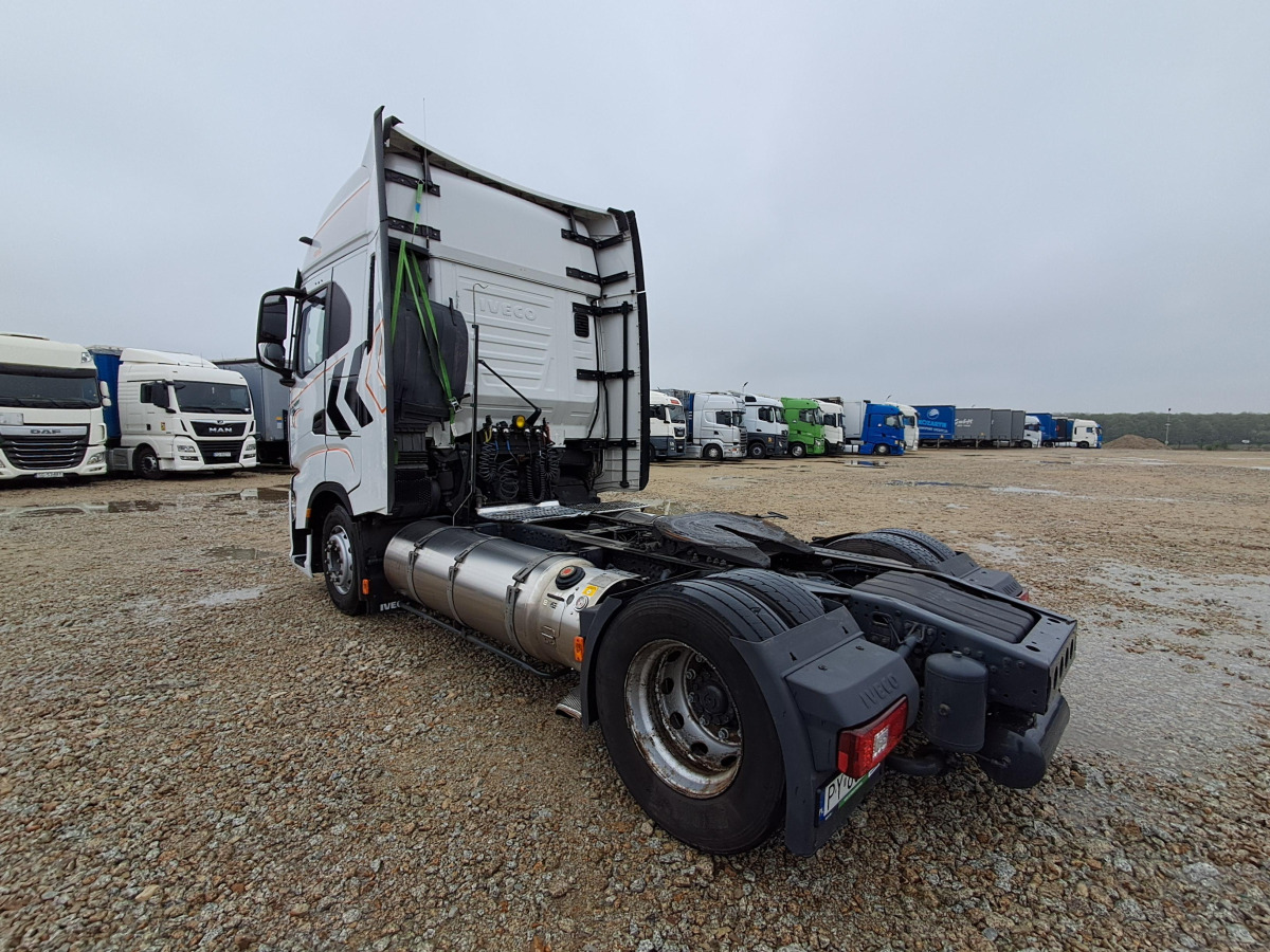 IVECO AS440ST/FP LT LNG CIĄGNIK SIODŁOWY - Trekker: afbeelding 5 IVECO AS440ST/FP LT LNG CIĄGNIK SIODŁOWY - Trekker: afbeelding 5