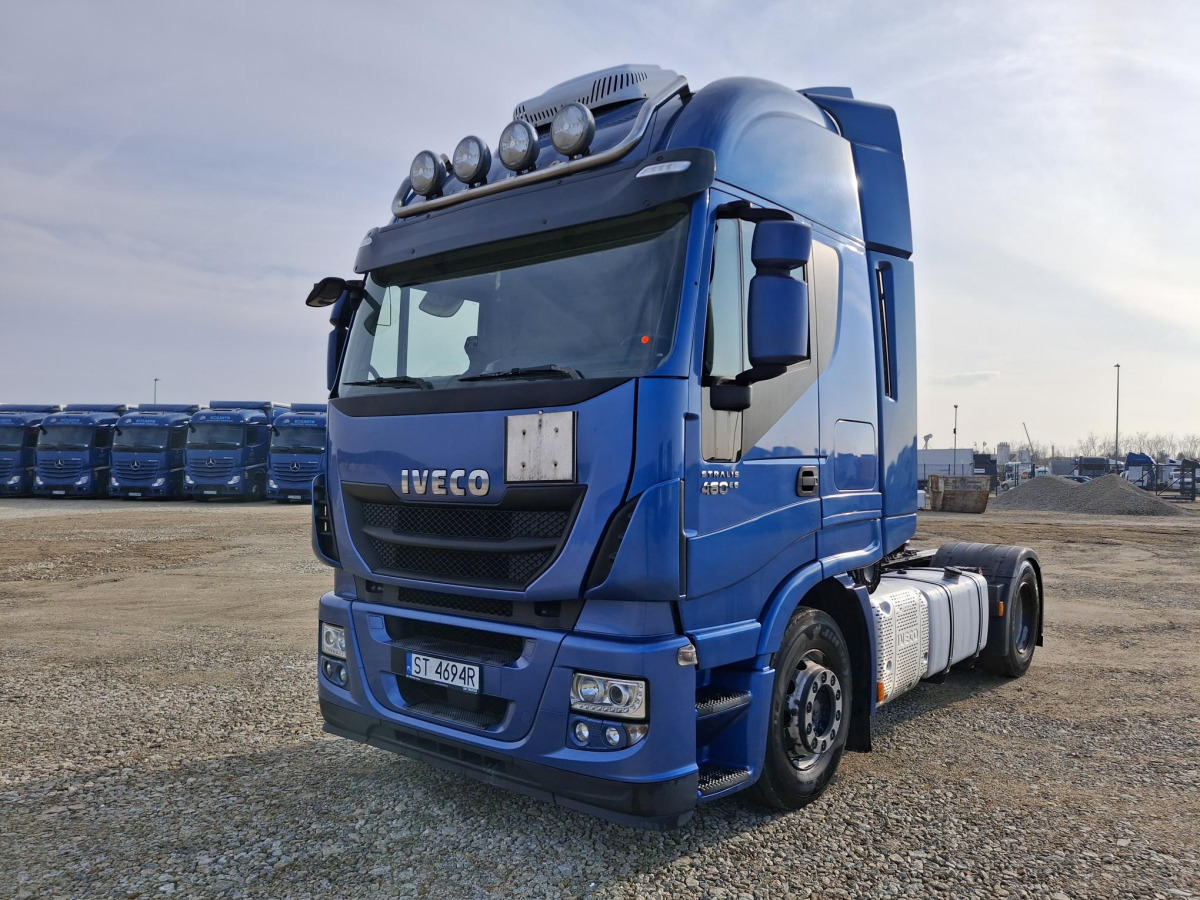 IVECO AS440ST/P CIĄGNIK SIODŁOWY - Trekker: afbeelding 2 IVECO AS440ST/P CIĄGNIK SIODŁOWY - Trekker: afbeelding 2