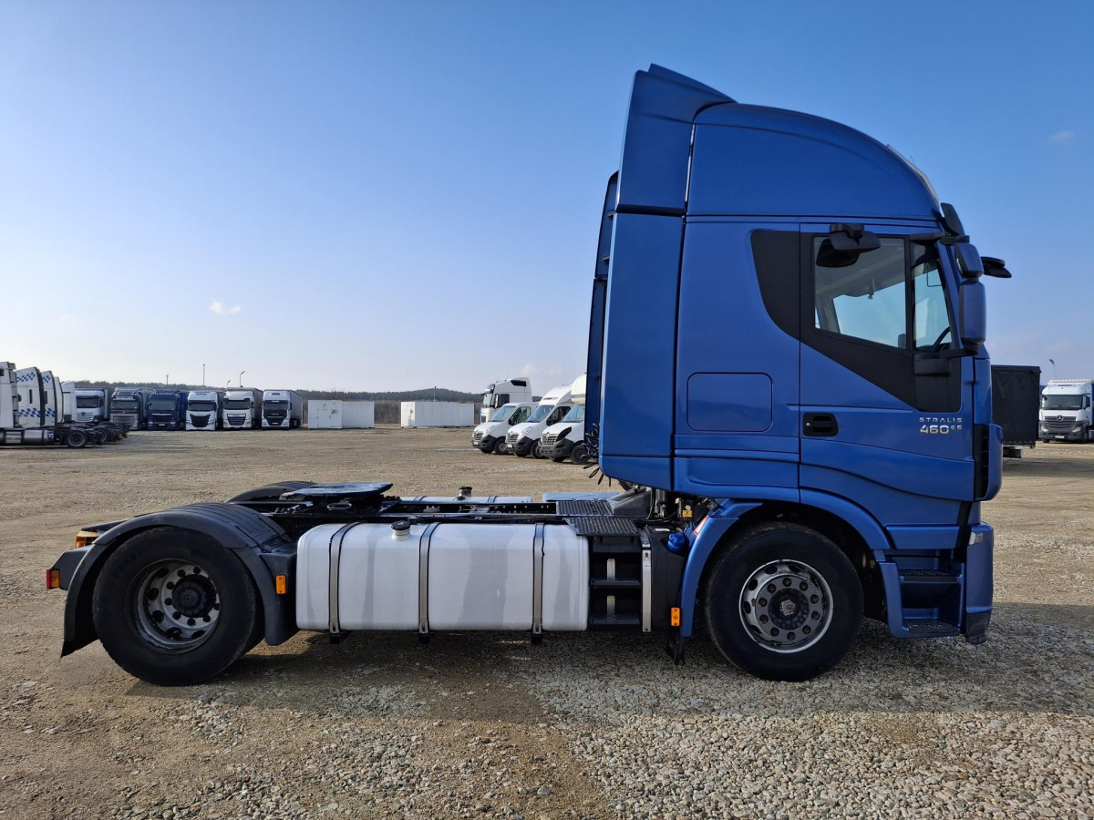 IVECO AS440ST/P CIĄGNIK SIODŁOWY - Trekker: afbeelding 4 IVECO AS440ST/P CIĄGNIK SIODŁOWY - Trekker: afbeelding 4