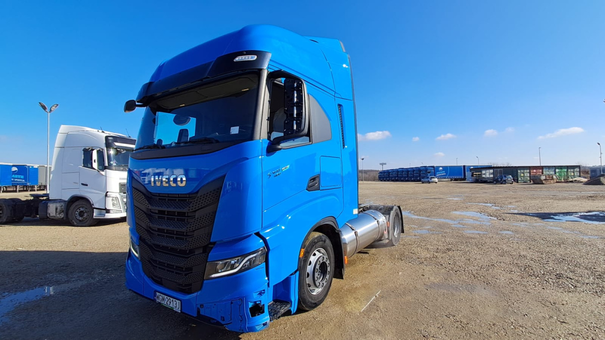 IVECO CIĄGNIK SIODŁOWY - Trekker: afbeelding 2 IVECO CIĄGNIK SIODŁOWY - Trekker: afbeelding 2