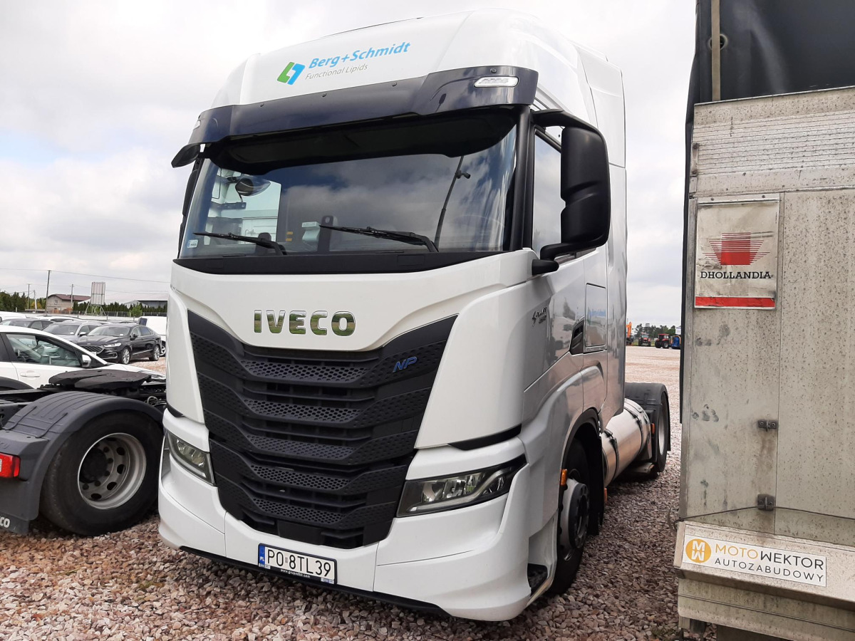 IVECO S-WAY 460 CIĄGNIK SIODŁOWY - Trekker: afbeelding 2 IVECO S-WAY 460 CIĄGNIK SIODŁOWY - Trekker: afbeelding 2