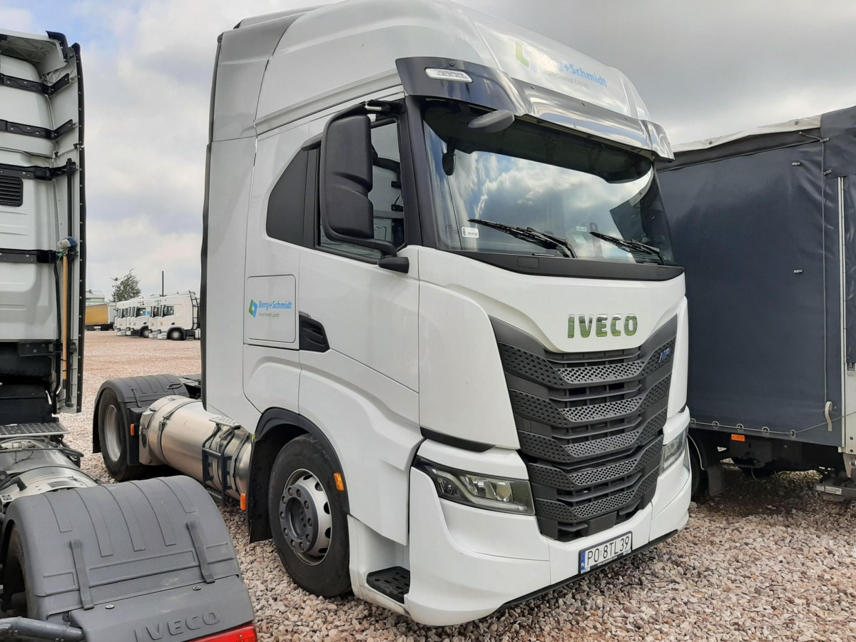 IVECO S-WAY 460 CIĄGNIK SIODŁOWY - Trekker: afbeelding 1 IVECO S-WAY 460 CIĄGNIK SIODŁOWY - Trekker: afbeelding 1