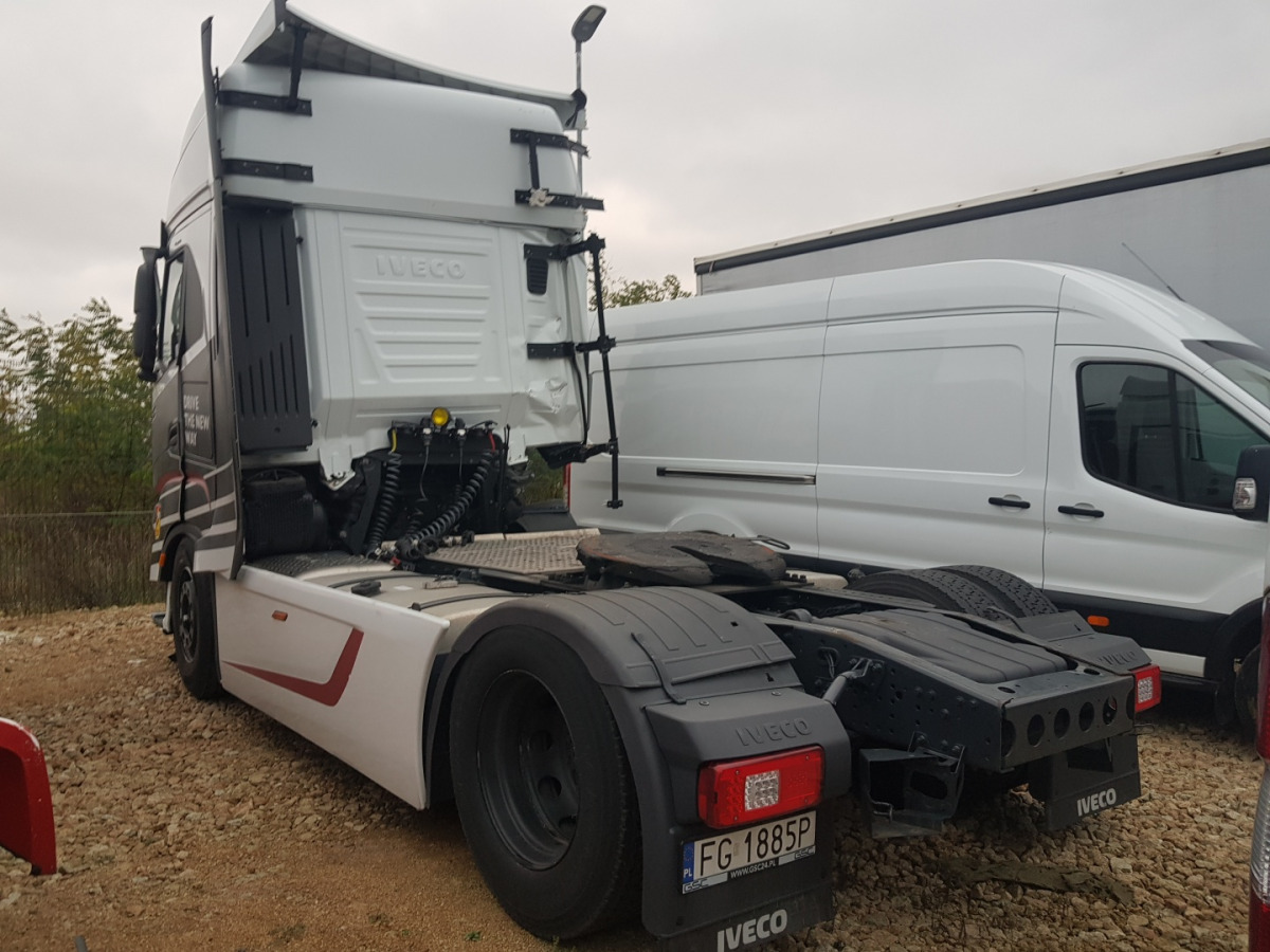 IVECO S-WAY CIĄGNIK SIODŁOWY - Trekker: afbeelding 3 IVECO S-WAY CIĄGNIK SIODŁOWY - Trekker: afbeelding 3