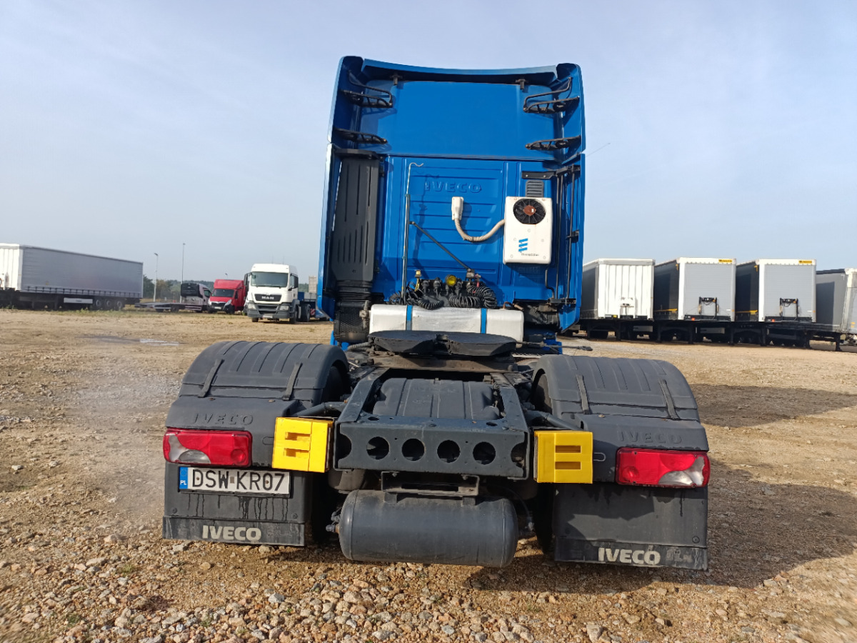IVECO STRALIS CIĄGNIK SIODŁOWY - Trekker: afbeelding 5 IVECO STRALIS CIĄGNIK SIODŁOWY - Trekker: afbeelding 5