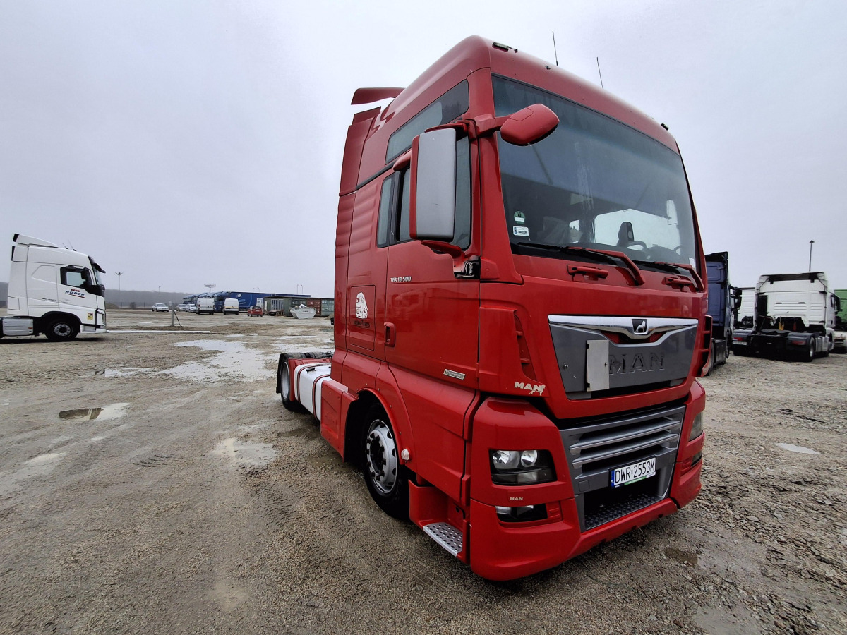 MAN TGX CIĄGNIK SIODŁOWY - Trekker: afbeelding 1 MAN TGX CIĄGNIK SIODŁOWY - Trekker: afbeelding 1