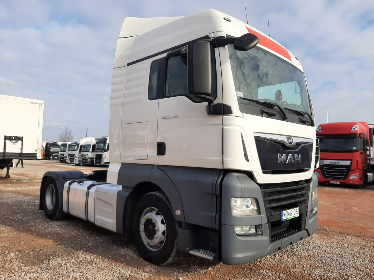 MAN TGX CIĄGNIK SIODŁOWY - Trekker: afbeelding 1 MAN TGX CIĄGNIK SIODŁOWY - Trekker: afbeelding 1