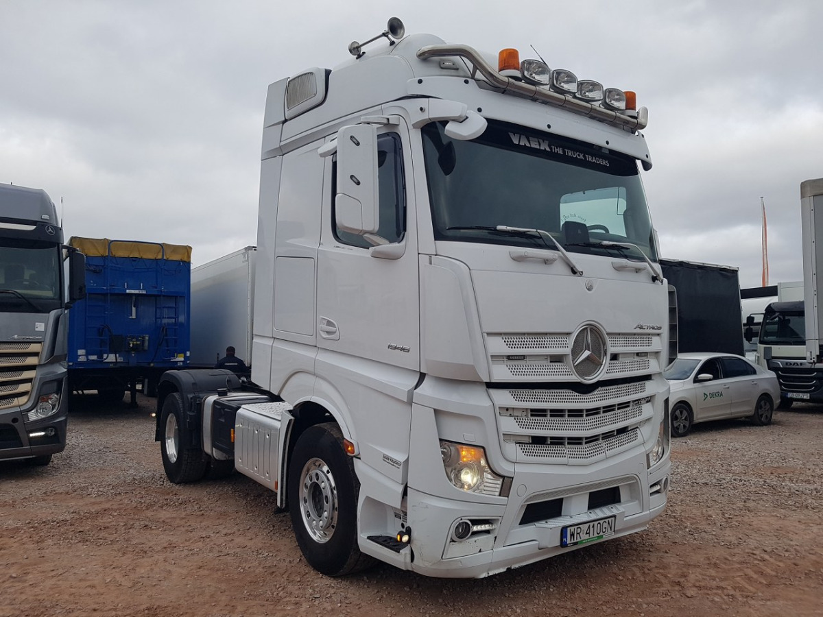 MERCEDES BENZ ACTROS CIĄGNIK SIODŁOWY - Trekker: afbeelding 2 MERCEDES BENZ ACTROS CIĄGNIK SIODŁOWY - Trekker: afbeelding 2