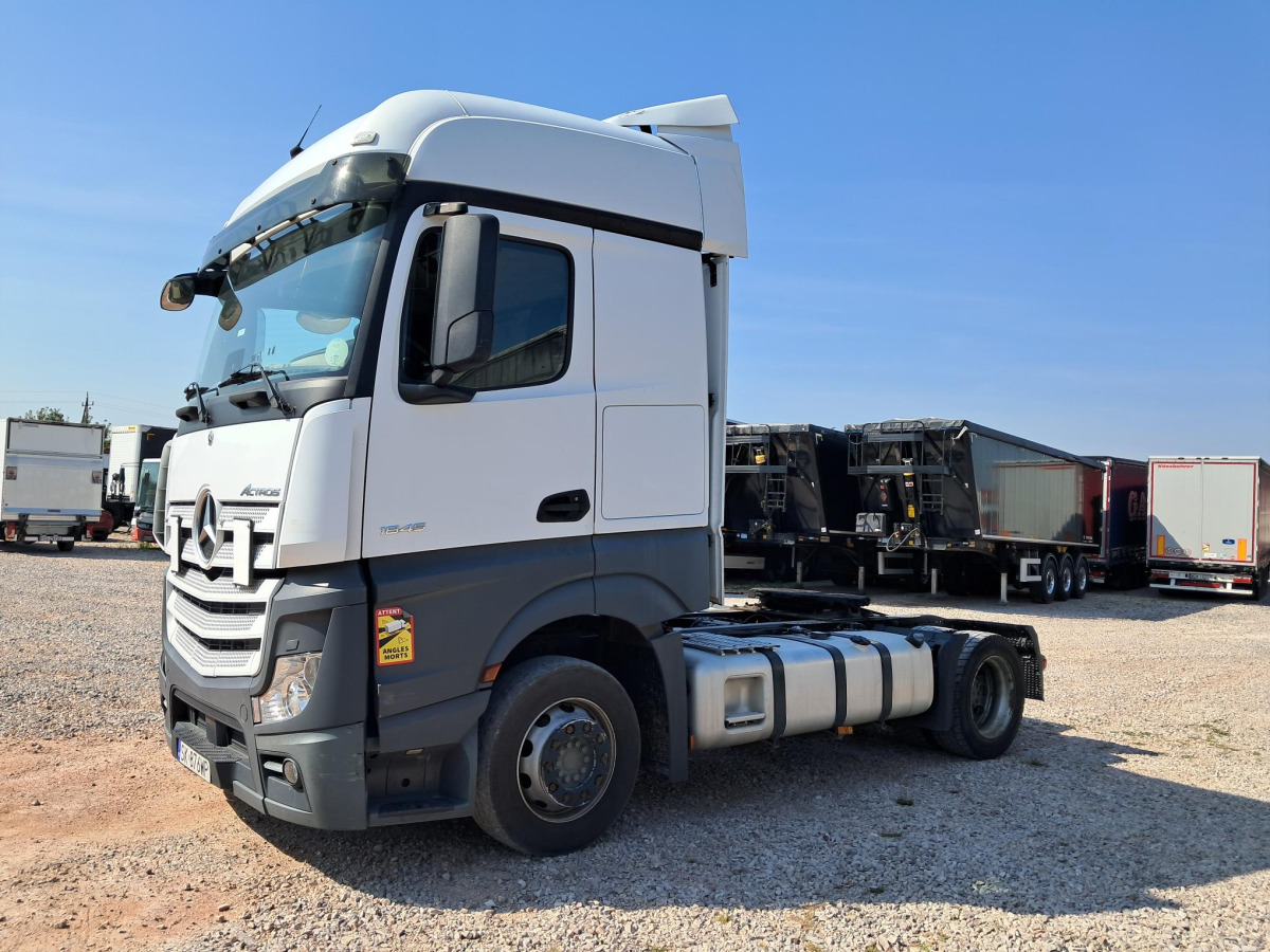 MERCEDES BENZ ACTROS CIĄGNIK SIODŁOWY - Trekker: afbeelding 3 MERCEDES BENZ ACTROS CIĄGNIK SIODŁOWY - Trekker: afbeelding 3