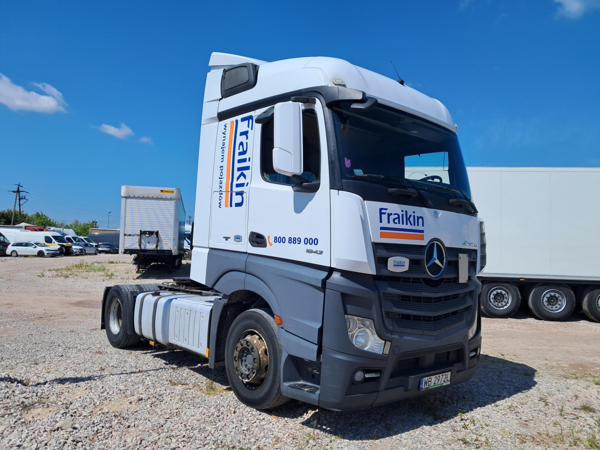 MERCEDES BENZ ACTROS CIĄGNIK SIODŁOWY - Trekker: afbeelding 1 MERCEDES BENZ ACTROS CIĄGNIK SIODŁOWY - Trekker: afbeelding 1