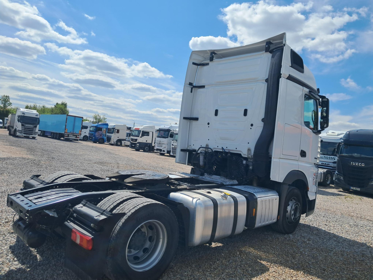 MERCEDES BENZ ACTROS CIĄGNIK SIODŁOWY - Trekker: afbeelding 5 MERCEDES BENZ ACTROS CIĄGNIK SIODŁOWY - Trekker: afbeelding 5