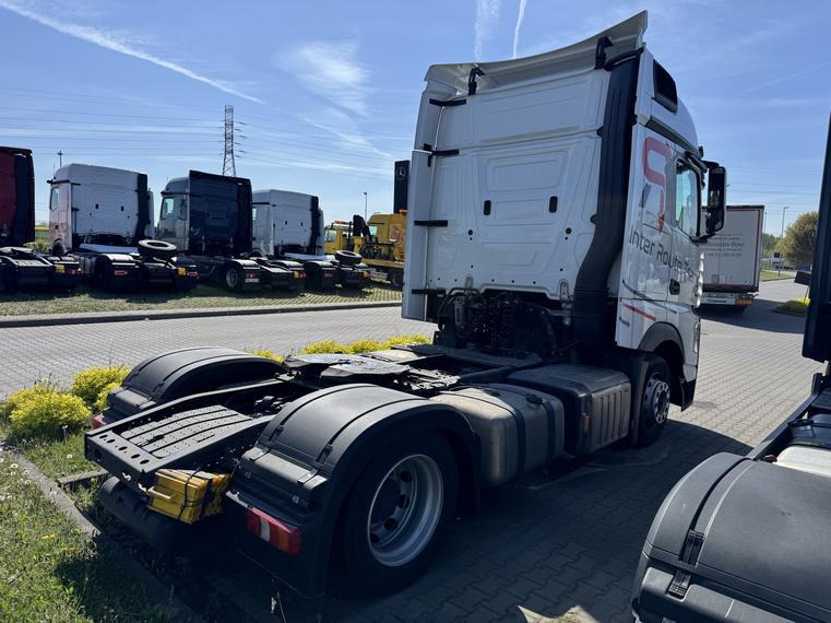 MERCEDES BENZ ACTROS CIĄGNIK SIODŁOWY - Trekker: afbeelding 4 MERCEDES BENZ ACTROS CIĄGNIK SIODŁOWY - Trekker: afbeelding 4