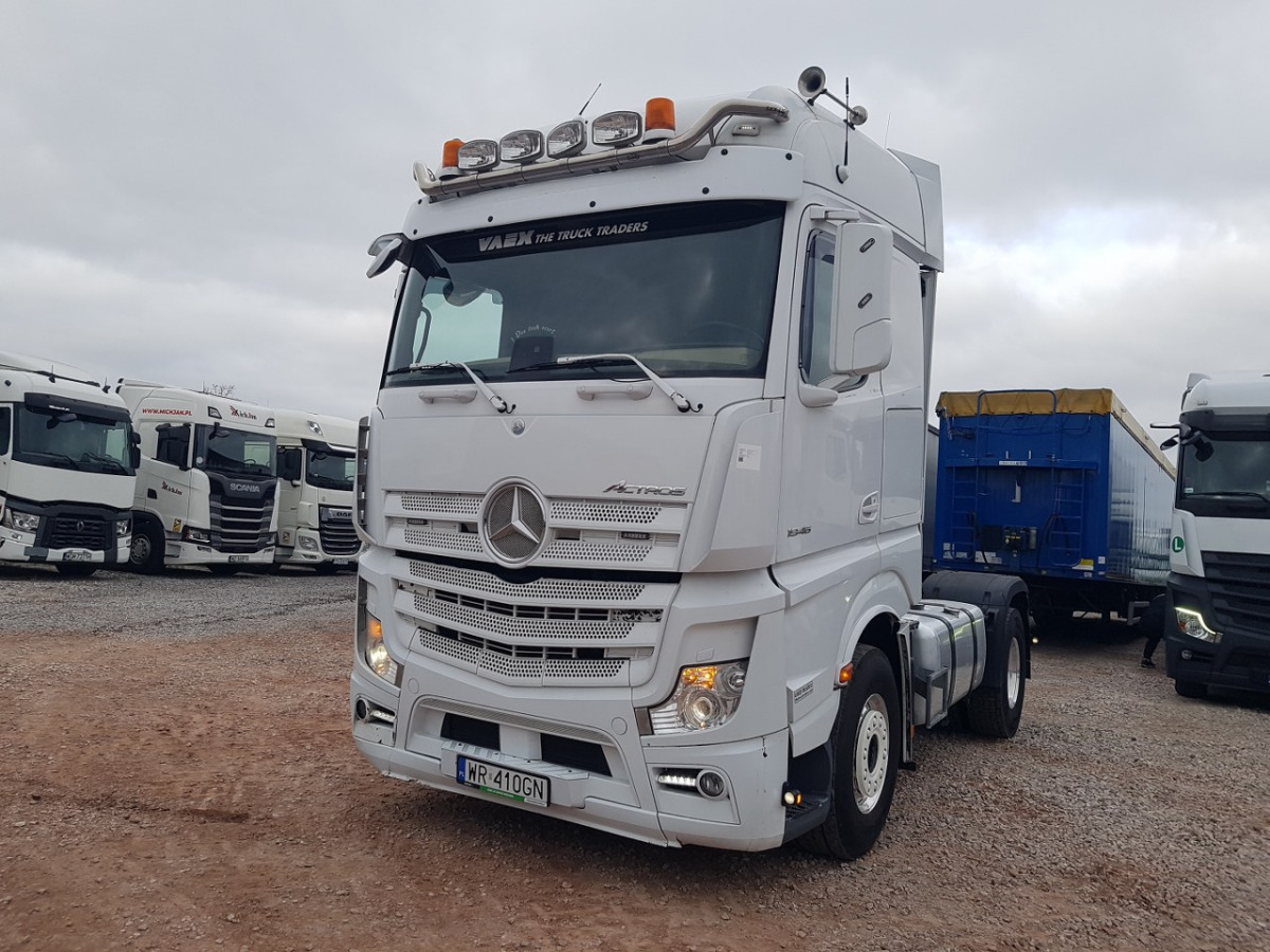 MERCEDES BENZ ACTROS CIĄGNIK SIODŁOWY - Trekker: afbeelding 4 MERCEDES BENZ ACTROS CIĄGNIK SIODŁOWY - Trekker: afbeelding 4
